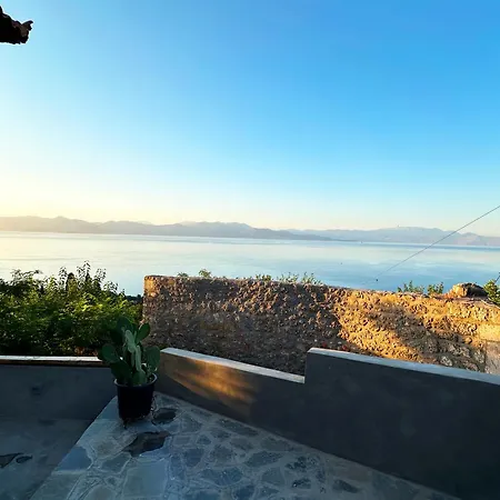 Fteri Stone House In Platanos, Akrata Apartment Exterior photo